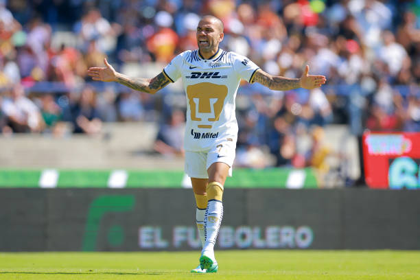 10 Players With The Most Trophies In Football History