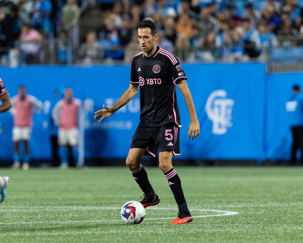 10 Soccer Players With The Most Trophies In History