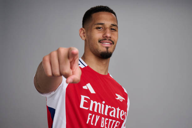 Top 5 Best Defenders In The World