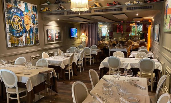 10 Footballers Who Own Restaurants