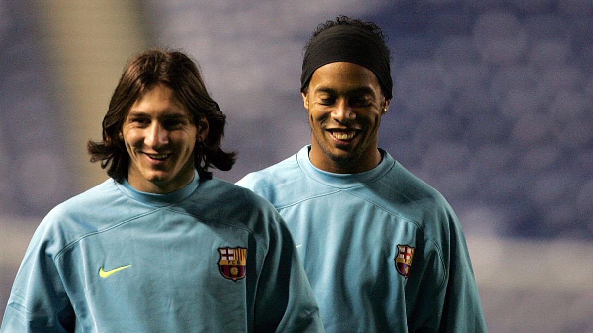 10 Greatest Barcelona Number 10s In History