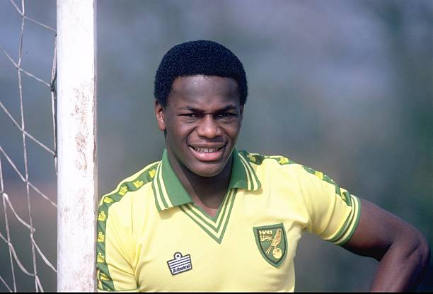 Top 18 Gay Players In Football History