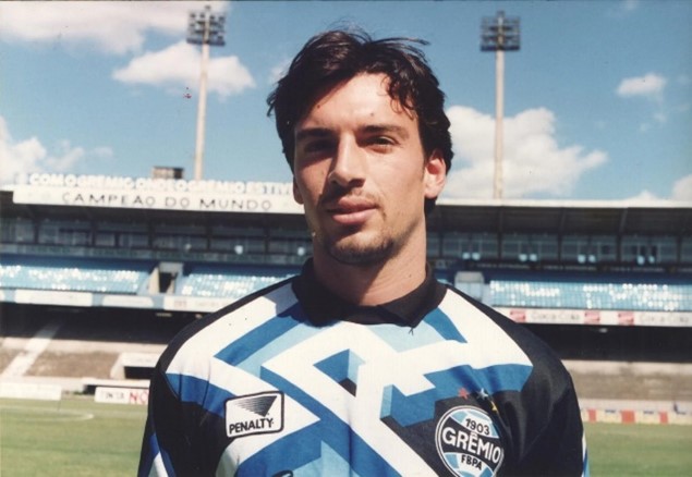 Top 18 Gay Players In Football History