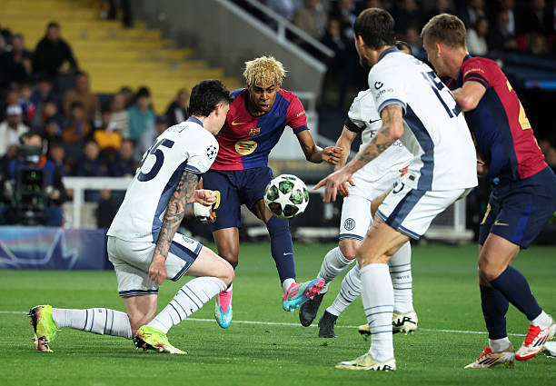 Messi vs Yamal: First 100 Games for Barcelona – Who Was Better?